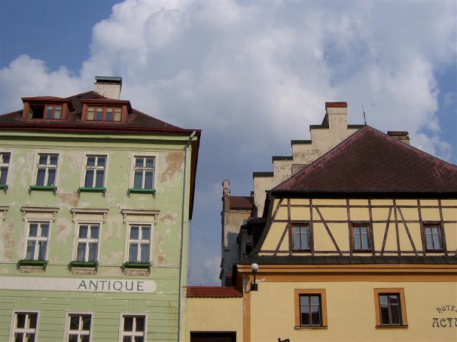 Cyklo podél řeky Ohře, Svatošských skal na hrad Loket, Slavkovský les