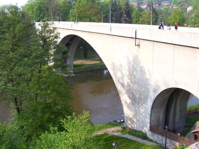 Cyklo podél řeky Ohře, Svatošských skal na hrad Loket, Slavkovský les