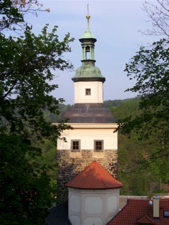 Cyklo podél řeky Ohře, Svatošských skal na hrad Loket, Slavkovský les