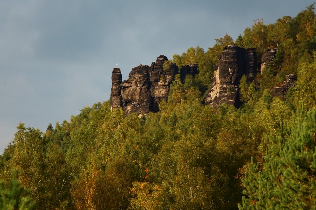 Výstup na Císaře, lezení v Ostrově, Tisá