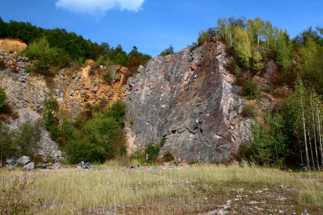 Solvayovy lomy, lezení na skalách, Svatý Jan pod Skalou