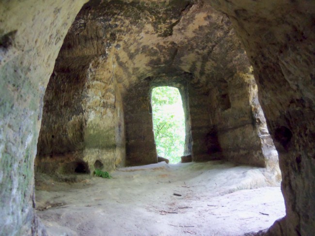 Zřícenina středověkého hradu Valečov, skalní město, Boseň, Český ráj