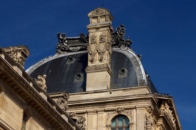 Muzeum Louvre, Tuilerijské zahrady, Paříž, Francie