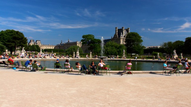 Muzeum Louvre, Tuilerijské zahrady, Paříž, Francie