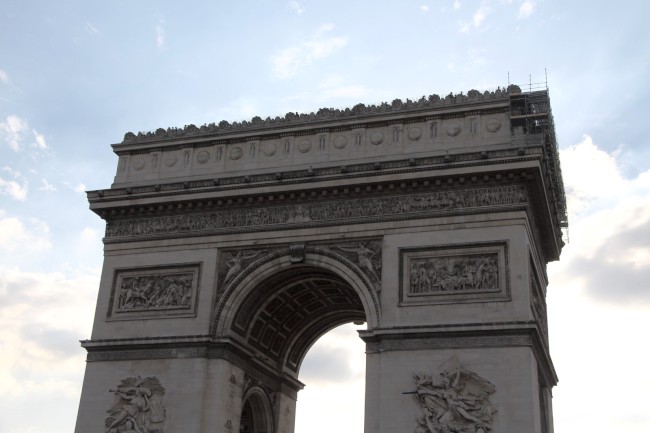 Vítězný oblouk, Avenue des Champs-Élysées, Paříž, Francie