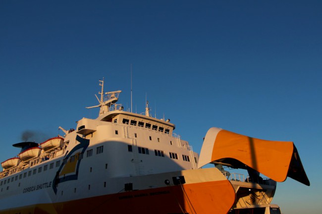 Livorno, trajekt na Korsiku, Toskánsko, Itálie, Korsika, Francie