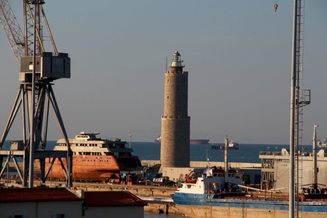 Livorno, trajekt na Korsiku, Toskánsko, Itálie, Korsika, Francie