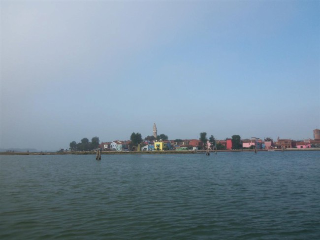 Výlet na ostrov Burano v Benátské laguně, Severní Itálie, Benátsko 