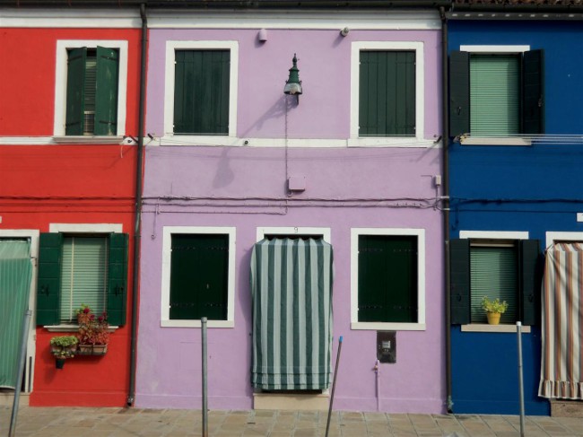 Výlet na ostrov Burano v Benátské laguně, Severní Itálie, Benátsko 