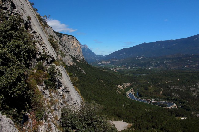 Lezení v lezecké oblasti Parete zebrata, Pietramurata, Jižní Tyrolsko, Itálie