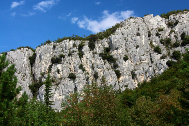 Lezení v lezecké oblasti Nago, Italie, Trentino, Jižní Tyrolsko