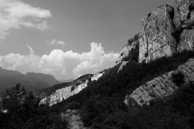 Lezení v lezecké oblasti Nago, Italie, Trentino, Jižní Tyrolsko