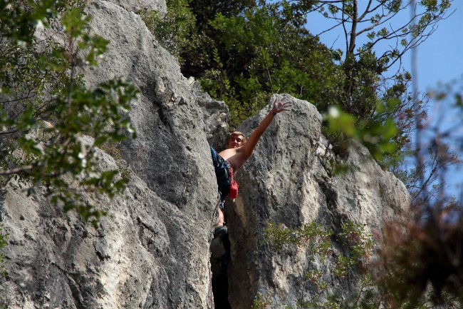 Lezení v lezecké oblasti Nago, Italie, Trentino, Jižní Tyrolsko