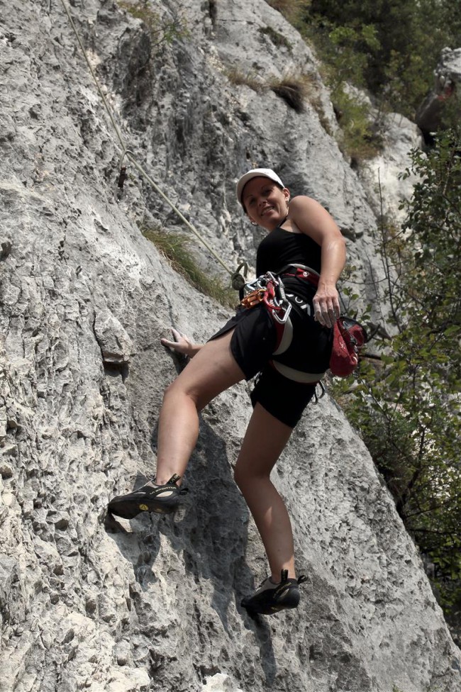 Lezení v lezecké oblasti Nago, Italie, Trentino, Jižní Tyrolsko
