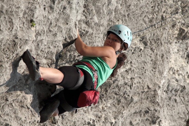 Lezení v lezecké oblasti Nago, Italie, Trentino, Jižní Tyrolsko