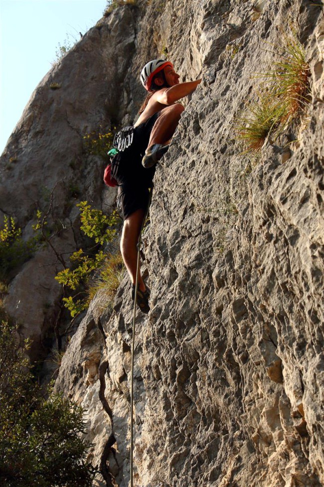 Lezení v lezecké oblasti Nago, Italie, Trentino, Jižní Tyrolsko