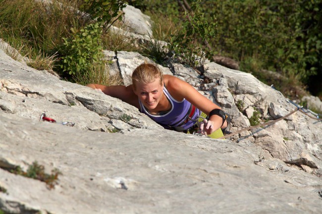 Lezení v lezecké oblasti Nago, Italie, Trentino, Jižní Tyrolsko