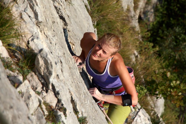 Lezení v lezecké oblasti Nago, Italie, Trentino, Jižní Tyrolsko
