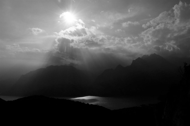 Lezení v lezecké oblasti Nago, Italie, Trentino, Jižní Tyrolsko