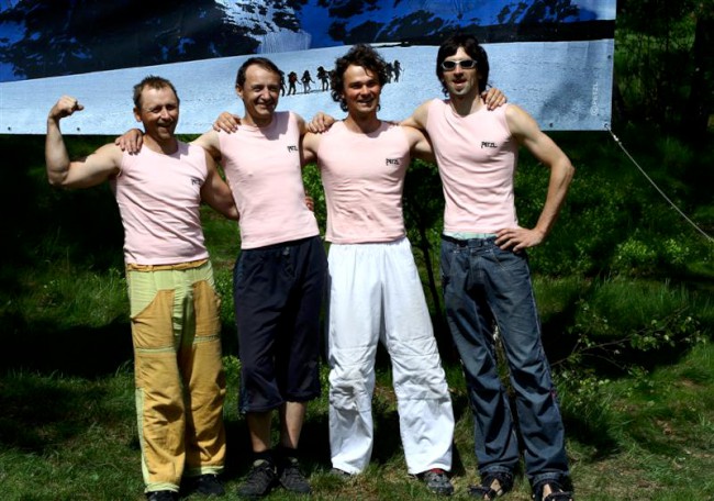 Slack line maraton, Petzl Slackline Trip, Ostrov