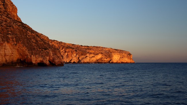 Red Wall lezecká oblast, ostrov Malta