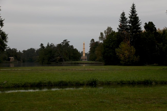 Zámek Lednice, zámecky park, Minaret, rozhledna, Pálava, Jižní Morava