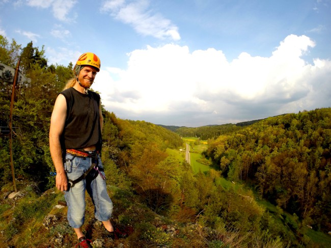Lezení na skalách Rote Wand, Ammerthaler Wand, Frankenjura, Německo