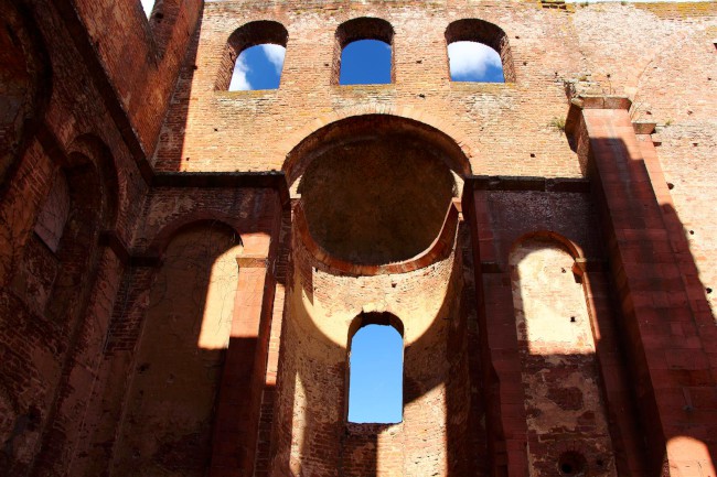 Zřícenina kláštera Limburk, Bad Dürkheim, Porýní-Falc, Německo