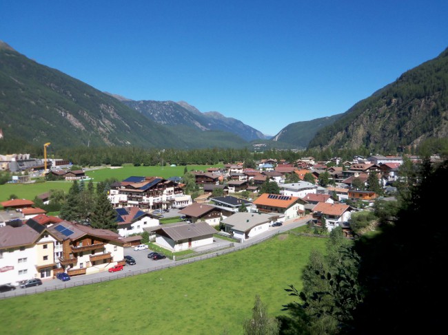 Klettersteig Reinhard Schiestl, sestup, Zajištěné cesty Längenfeld, Öetztálské Alpy, Tyrolsko, Rakousko