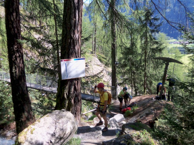 Klettersteig Lehner Wasserfall, Zajištěné cesty Längenfeld, Öetztálské Alpy, Tyrolsko, Rakousko