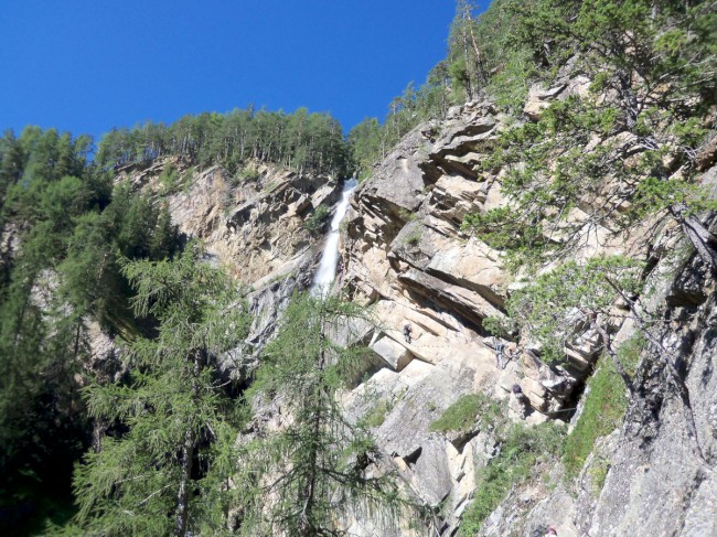 Klettersteig Lehner Wasserfall, Zajištěné cesty Längenfeld, Öetztálské Alpy, Tyrolsko, Rakousko