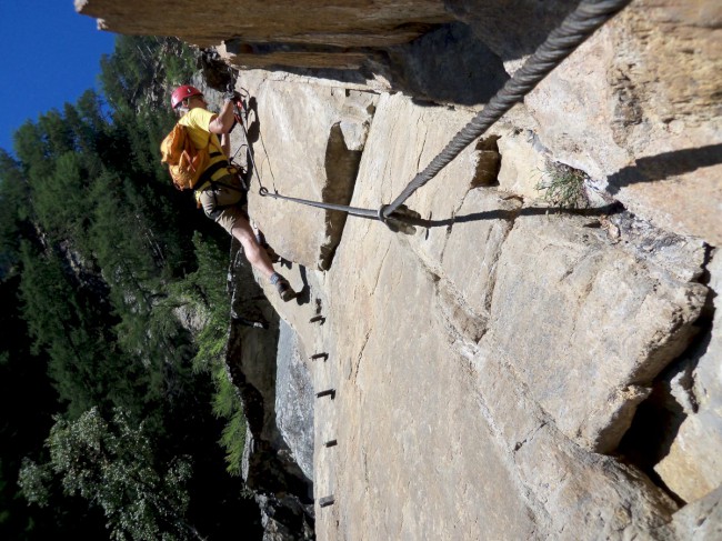 Klettersteig Lehner Wasserfall, Zajištěné cesty Längenfeld, Öetztálské Alpy, Tyrolsko, Rakousko