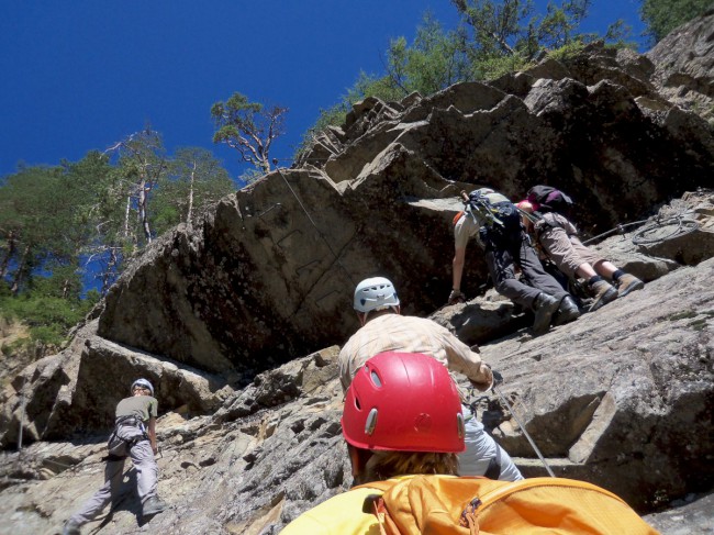 Klettersteig Lehner Wasserfall, Zajištěné cesty Längenfeld, Öetztálské Alpy, Tyrolsko, Rakousko