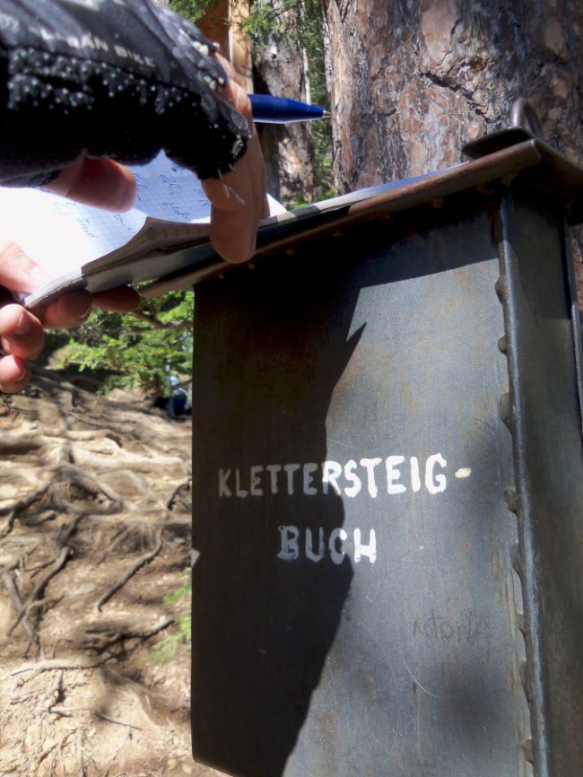 Klettersteig Lehner Wasserfall, Zajištěné cesty Längenfeld, Öetztálské Alpy, Tyrolsko, Rakousko