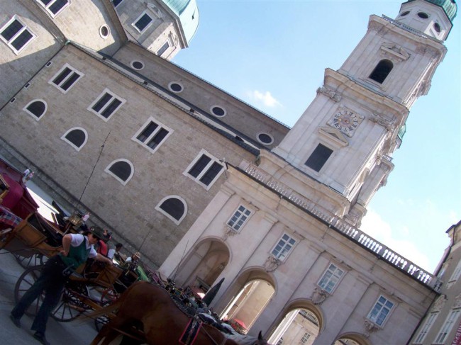 Návštěva města a hradu Salzburg, Berchtesgadenské Alpy, Rakousko