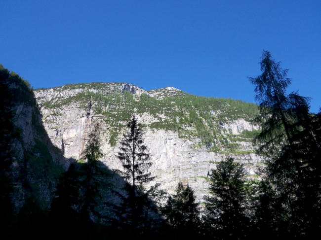 Hallstatské jezero, nástup na Seewand klettersteig, Rakousko, Solná komora, Dachstein, Alpy