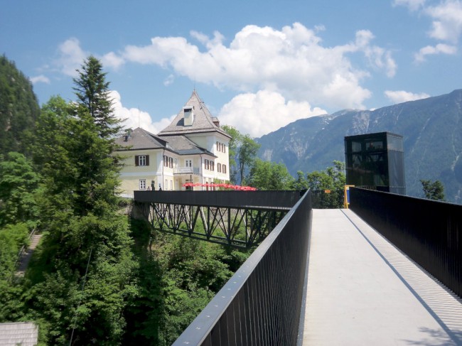 Sestup Echernwand klettersteig, Hallstat, Rakousko, Solná komora, Dachstein, Alpy