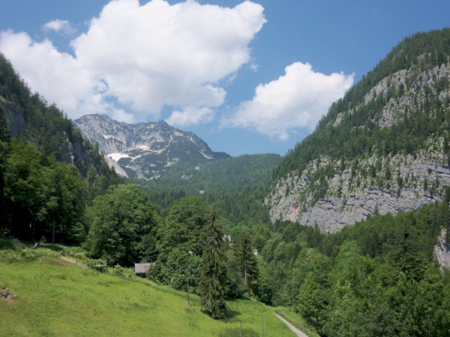 Sestup Echernwand klettersteig, Hallstat, Rakousko, Solná komora, Dachstein, Alpy