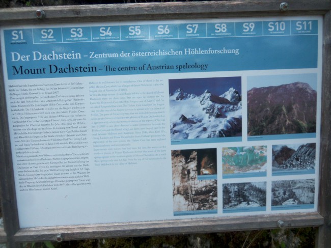 Sestup Echernwand klettersteig, Hallstat, Rakousko, Solná komora, Dachstein, Alpy