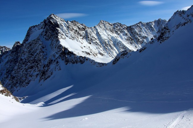 Vrchol Längentaler Weißer Kogel 3218m, Stubaiské Alpy, Rakoukso