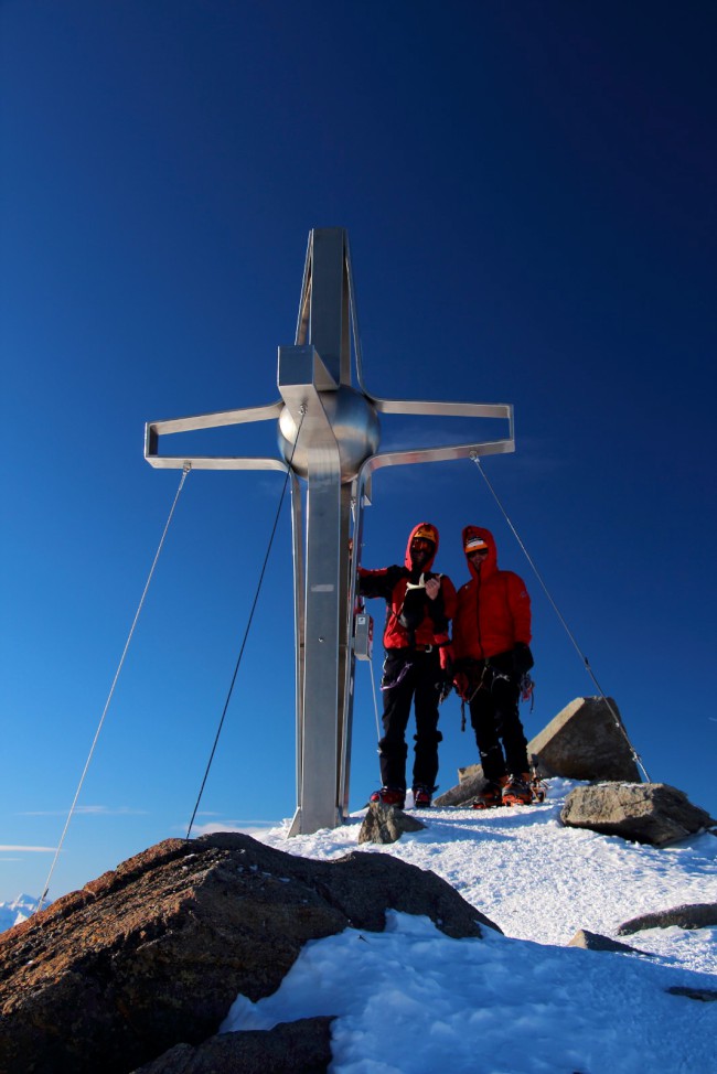 Výstup na Zuckerhütl (3507 m), Stubaiské Alpy, Rakousko