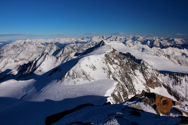 Výstup na Zuckerhütl (3507 m), Stubaiské Alpy, Rakousko