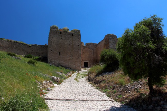 Akrokorinth, pevnost, středověký hrad, Peloponés, Řecko