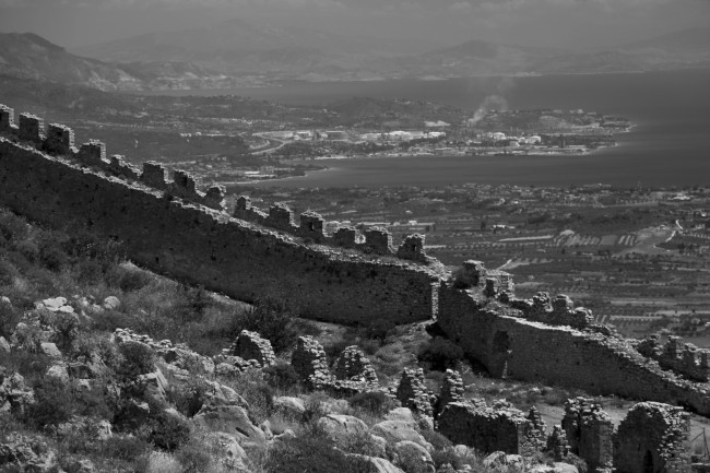 Akrokorinth, pevnost, středověký hrad, Peloponés, Řecko