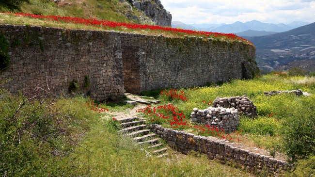 Akrokorinth, pevnost, středověký hrad, Peloponés, Řecko