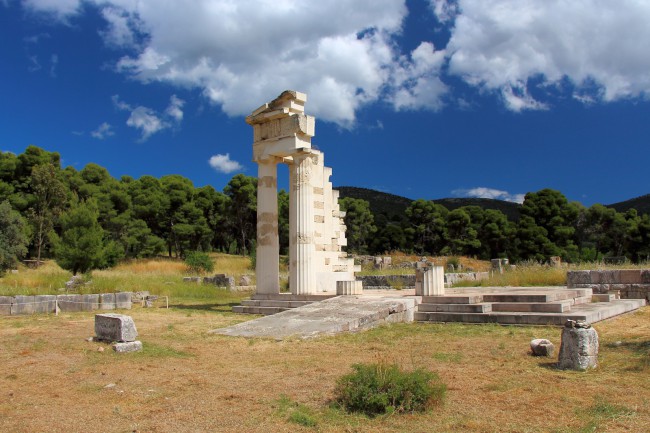 Archologické naleziště, Epidaurus, Peloponés, Řecko