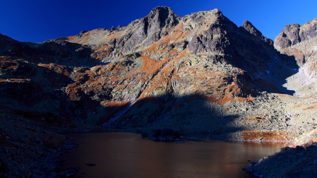 Vrchol Rysy (2503 m), Sedlo Váha, Vysoké Tatry, Slovenská republika