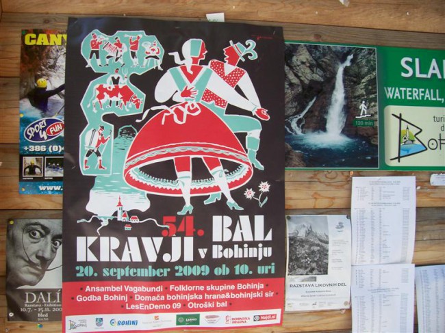 Julské alpy, Bohinjske jezero, Ribčev laz, kostel sv. Jana křtitele, Slovinsko
