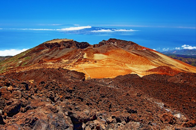 Výstup na sopku Pico Viejo, Tenerife, Kanárské ostrovy, Španělsko