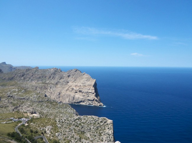 Strážní věž Talaia d'Albercuix, Cap de Formentor, Port Pollenca, Mallorca, Baleárské ostrovy, Španělsko